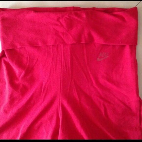 - New Nike Leggings Tights M - Picture 2 of 3